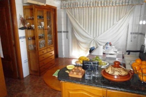 Villa à vendre Martorell, Barcelona, Espagne, 5 chambres, 460 m2 No. 133387 - photo 17