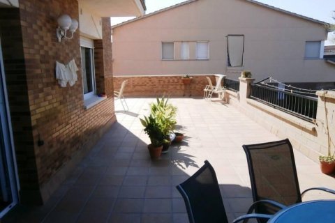 Villa à vendre Martorell, Barcelona, Espagne, 5 chambres, 460 m2 No. 133387 - photo 8