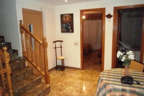 Villa à vendre Martorell, Barcelona, Espagne, 5 chambres, 460 m2 No. 133387 - photo 14