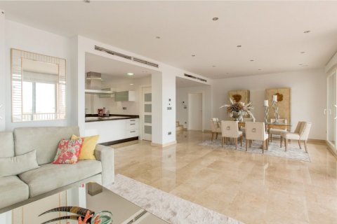 Villa en venta en Moraira, Alicante, España 4 dormitorios, 559 m2 No. 196707 - foto 4
