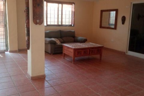 Willa w Benidorm, Alicante, Hiszpania 6 sypialni, 390 mkw. nr 196701 – zdjęcie 8