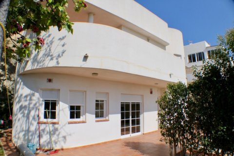 Willa w Villajoyosa, Alicante, Hiszpania 4 sypialnie, 173 mkw. nr 196705 – zdjęcie 26