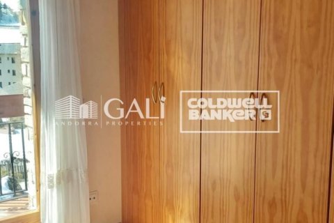 Kattohuoneisto vuokrattavana Principado De Andorra (Ninguna Poblacion Tiene C.P.), Lleida, Espanja, 4 makuuhuonetta, 113 m2 No. 156722 - kuva 22