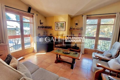 Kattohuoneisto Principado De Andorra (Ninguna Poblacion Tiene C.P.), Lleida, Espanja 4 makuuhuonetta, 113 m2 No. 156722