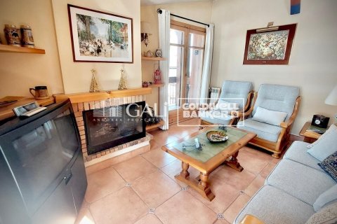 Penthouse w Principado De Andorra (Ninguna Poblacion Tiene C.P.), Lleida, Hiszpania 4 sypialnie, 113 mkw. nr 156722 – zdjęcie 4