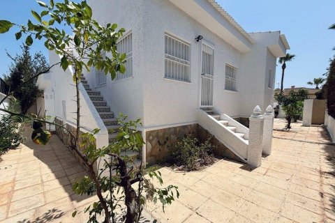 Villa in vendita a Ciudad Quesada, Alicante, Spagna 3 camere da letto, 110 mq. N° 165693 - foto 7