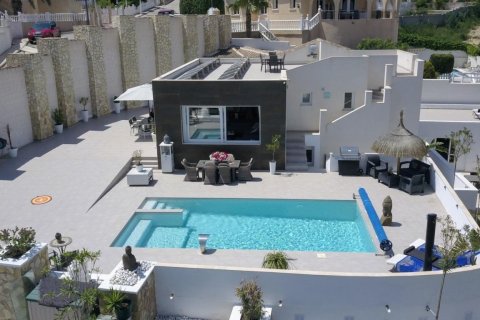 Villa à vendre Ciudad Quesada, Alicante, Espagne, 6 chambres, 210000 m2 No. 139570 - photo 1