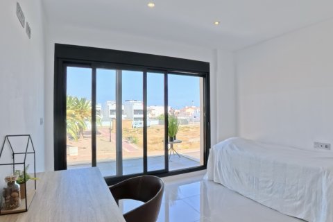 Radhus till salu San Pedro del Pinatar, Murcia, Spanien 3 sovrum,  Nr. 139572 - foto 5