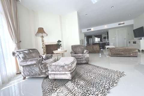 Villa à vendre Ciudad Quesada, Alicante, Espagne, 5 chambres, 358 m2 No. 139567 - photo 8