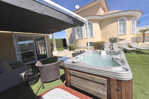 Villa à vendre Ciudad Quesada, Alicante, Espagne, 5 chambres, 358 m2 No. 139567 - photo 3