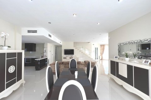 Villa à vendre Ciudad Quesada, Alicante, Espagne, 5 chambres, 358 m2 No. 139567 - photo 5