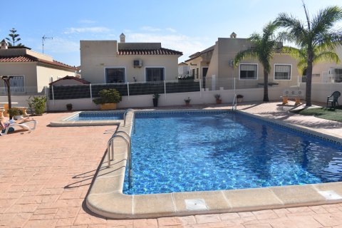 Bungalow till salu Algorfa, Alicante, Spanien 2 sovrum, 79 kvm. Nr. 139569 - foto 27