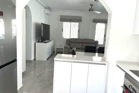 Bungalow till salu Algorfa, Alicante, Spanien 2 sovrum, 79 kvm. Nr. 139569 - foto 6