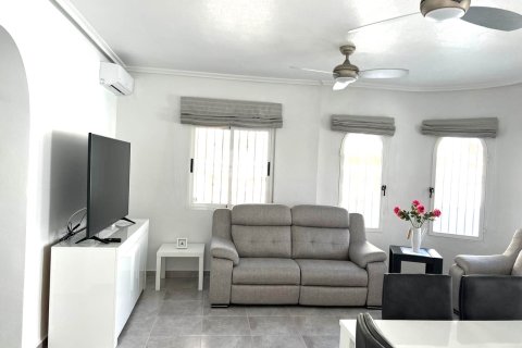 Bungalow till salu Algorfa, Alicante, Spanien 2 sovrum, 79 kvm. Nr. 139569 - foto 4