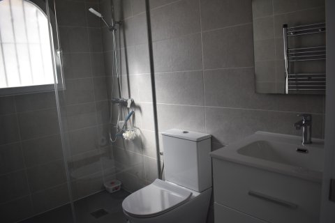 Bungalow till salu Algorfa, Alicante, Spanien 2 sovrum, 79 kvm. Nr. 139569 - foto 14