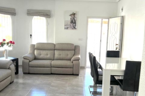 Bungalow till salu Algorfa, Alicante, Spanien 2 sovrum, 79 kvm. Nr. 139569 - foto 5