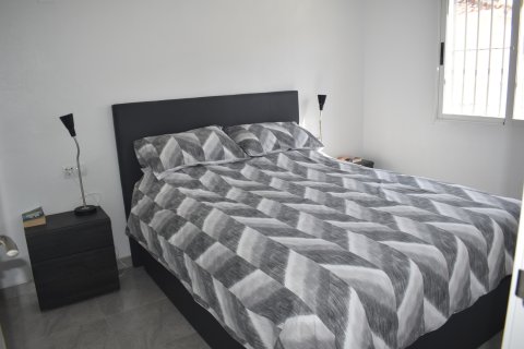 Bungalow till salu Algorfa, Alicante, Spanien 2 sovrum, 79 kvm. Nr. 139569 - foto 16