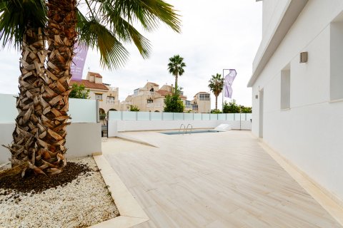 Apartment for sale Torrevieja, Alicante, Spain 3 bedrooms, 116 sq.m. No. 134717 - photo 17