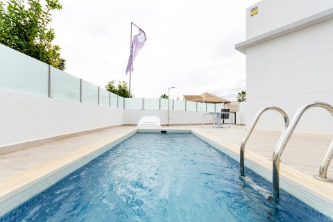 Apartment for sale Torrevieja, Alicante, Spain 3 bedrooms, 116 sq.m. No. 134717 - photo 16