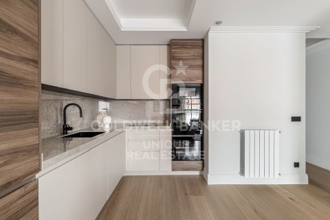 Penthouse w Madrid, Hiszpania 3 sypialnie, 194 mkw. nr 158427 – zdjęcie 4