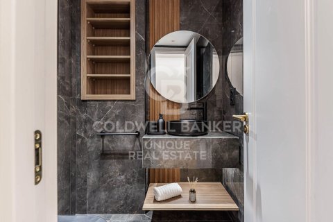 Penthouse w Madrid, Hiszpania 3 sypialnie, 194 mkw. nr 158427 – zdjęcie 8