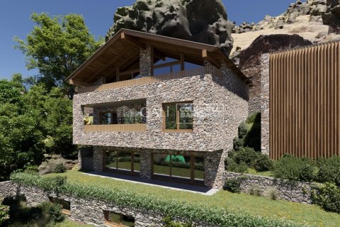 Продажа дома в Андорра, Лерида, Испания 4 спальни, 547м2 №158429 - фото 14