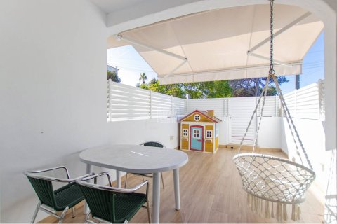 Dzīvoklis pārdošanā Cala'n Porter, Menorca, Spānijā 2 istabas, 53 m2 Nr. 164856 - attēls 3