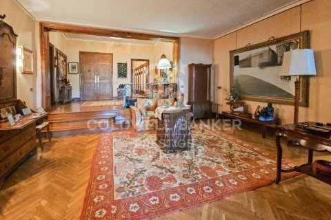 Продажа квартиры в Барселона, Испания 7 спален, 512м2 №158507 - фото 13
