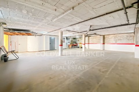 Продажа дома в Л'Эскала, Герона, Испания 4 спальни, 301м2 №158511 - фото 3