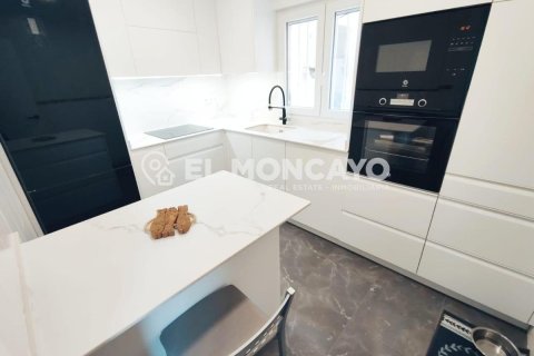 House à vendre à Guardamar del Segura, Alicante, Espagne, 3 chambres, 90 m2 No. 149105 - photo 17