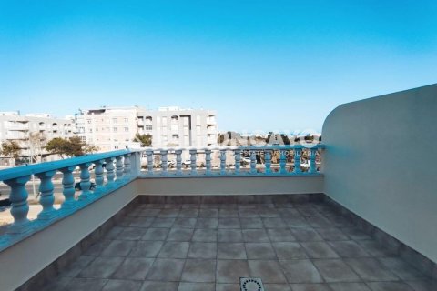 House à vendre à Guardamar del Segura, Alicante, Espagne, 3 chambres, 90 m2 No. 149105 - photo 2