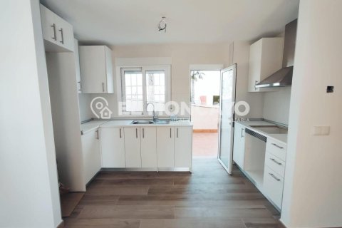 Wohnung zum Verkauf in Guardamar del Segura, Alicante, Spanien 2 Schlafzimmer, 79 m2 Nr. 149104 - Foto 9