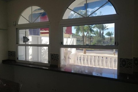 Commercial property for sale in Guardamar del Segura, Alicante, Spain 101 sq.m. No. 149108 - photo 14
