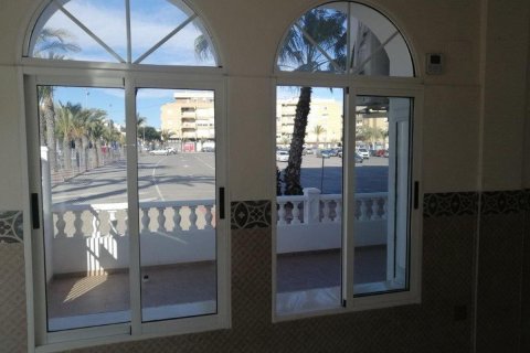 Commercial property for sale in Guardamar del Segura, Alicante, Spain 101 sq.m. No. 149108 - photo 18