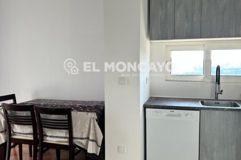 Penthouse for sale in Torrevieja, Alicante, Spain 2 bedrooms, 61 sq.m. No. 149110 - photo 4