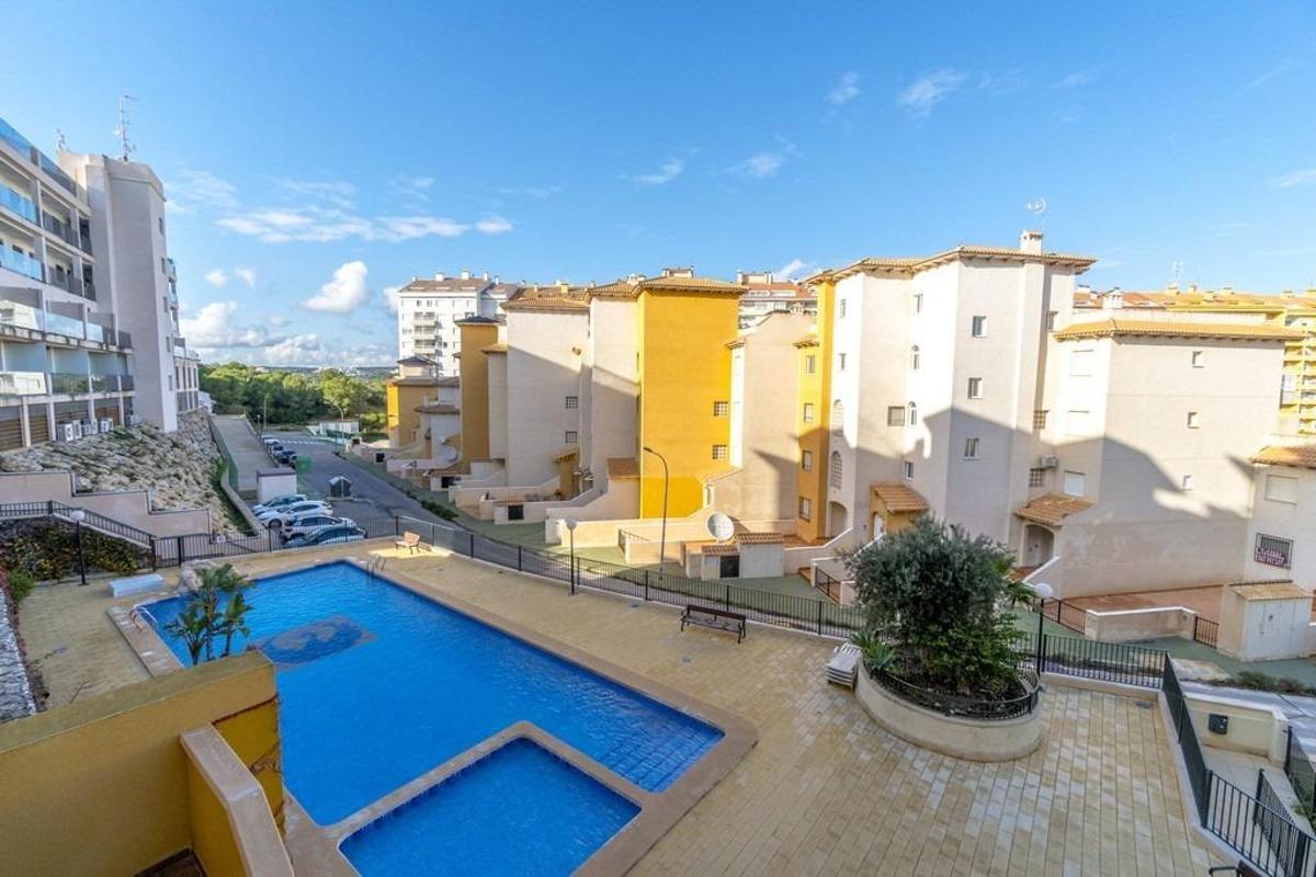 Huoneisto Alicante, Espanja 2 makuuhuonetta, 71 m2 No. 149107
