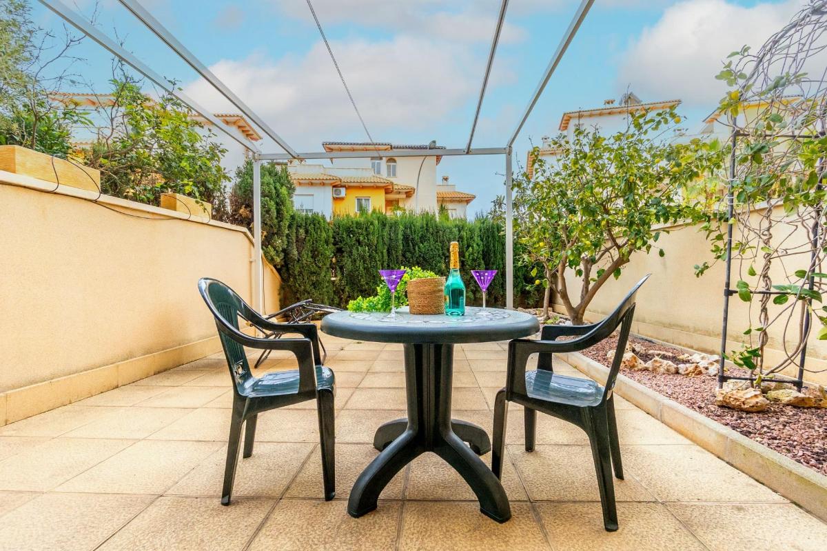 Huoneisto Alicante, Espanja 2 makuuhuonetta, 71 m2 No. 149107