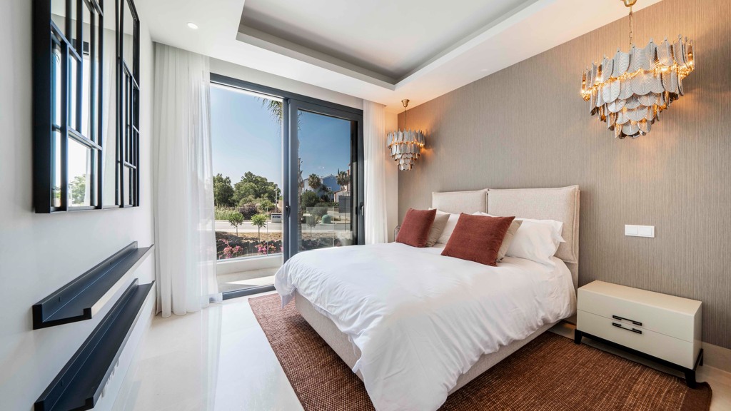 Villa à Malaga, Espagne 4 chambres, 540 m2 No. 106996
