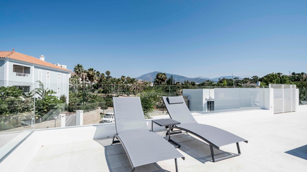 Villa à Malaga, Espagne 4 chambres, 540 m2 No. 106996