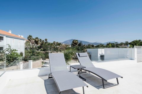 Villa zum Verkauf Malaga, Spanien 4 Schlafzimmer, 540 m2 Nr. 106996 - Foto 27
