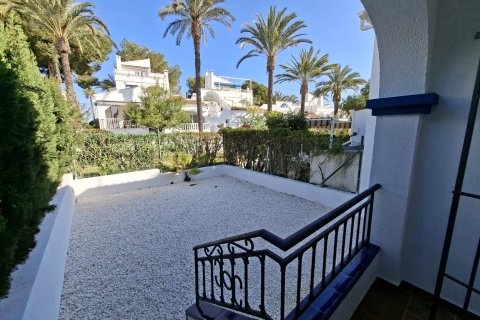 Bungalow till salu i Villamartin, Alicante, Spanien 2 sovrum, 64 kvm. Nr. 189274 - foto 3
