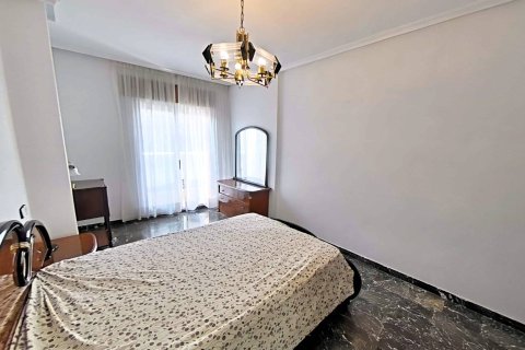 Huoneisto myytävänä Pilar de la Horadada, Alicante, Espanja, 4 makuuhuonetta, 159 m2 No. 189275 - kuva 24