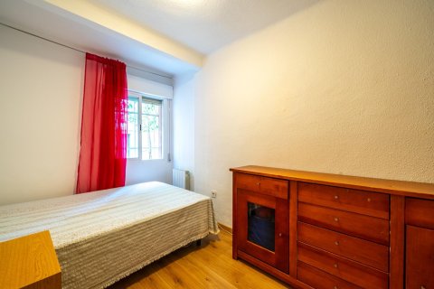 Działka w Alcorcon, Madrid, Hiszpania 3 sypialnie, 61 mkw. nr 177487 – zdjęcie 10