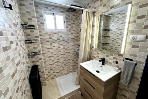 Lägenhet till salu i Campoamor, Alicante, Spanien 93 kvm. Nr. 177485 - foto 14