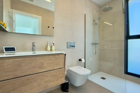Huvila myytävänä Finestrat, Alicante, Espanja, 3 makuuhuonetta, 462.62 m2 No. 165968 - kuva 12