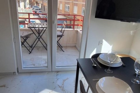 Huoneisto myytävänä Torrevieja, Alicante, Espanja, 1 makuuhuone, 64 m2 No. 165963 - kuva 20