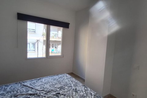 Huoneisto myytävänä Torrevieja, Alicante, Espanja, 1 makuuhuone, 64 m2 No. 165963 - kuva 16