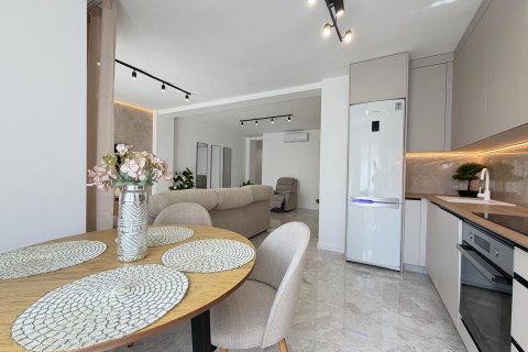Penthouse à Torrevieja, Alicante, Espagne 3 chambres, 92 m2 No. 165967