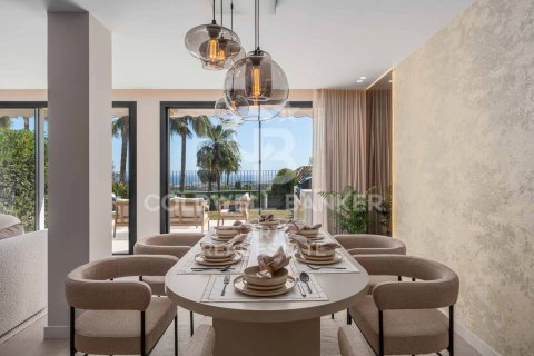 Kaupunkipientalo myytävänä Benahavis, Malaga, Espanja, 3 makuuhuonetta, 212 m2 No. 158656 - kuva 4