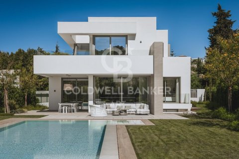 Villa Estepona, Malaga, Spānijā 5 istabas, 663 m2 Nr. 158654